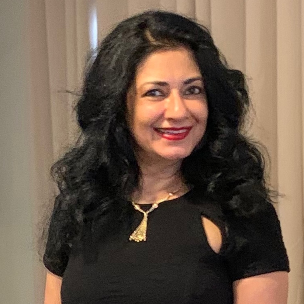 Meet your Posher, Naseema